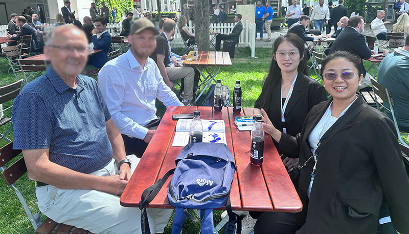 Encontro na Expo 2023 Munique para discutir cooperação e perspectivas futuras.