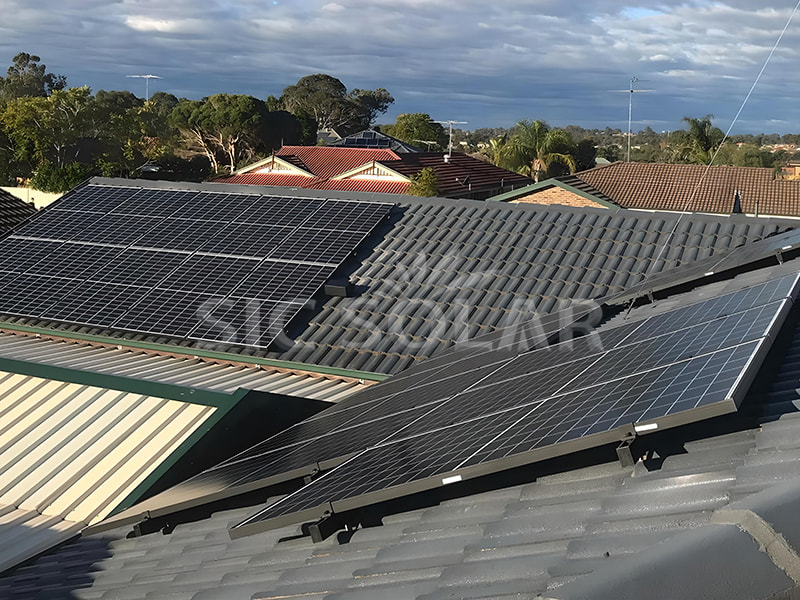 Sistema de montagem solar de 30 kW em telhado de telha na Austrália