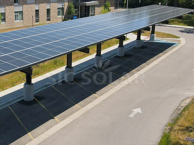 Estrutura de garagem solar de 100 kW nos EUA