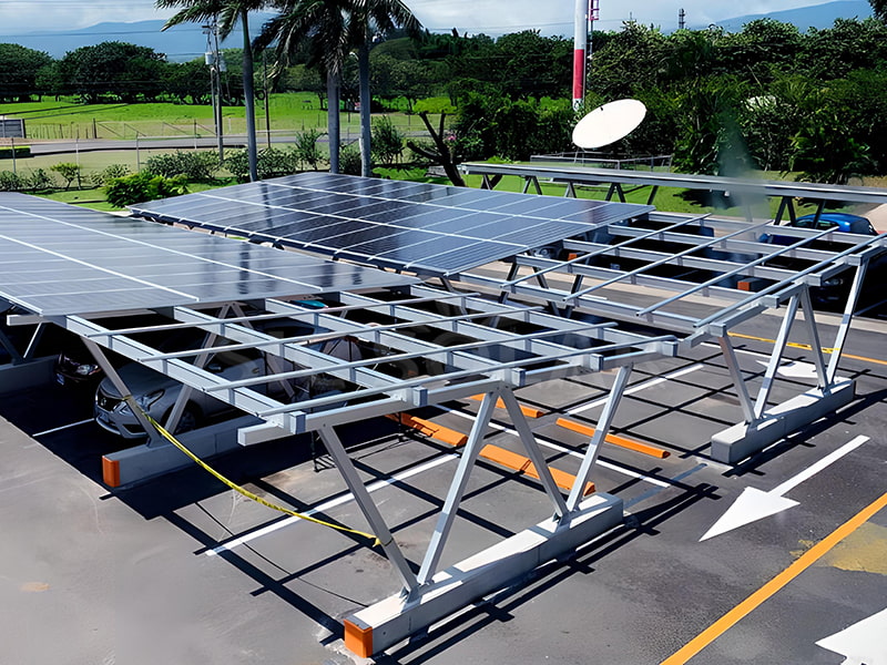 Sistema de painéis solares de 80 kW para garagem totalmente em alumínio nos Estados Unidos