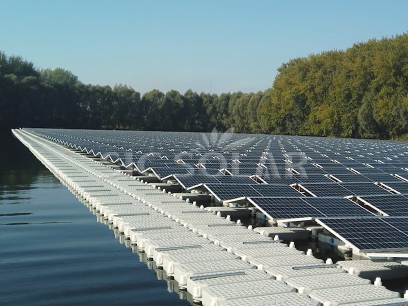 Usina solar flutuante de 6 MW na Holanda